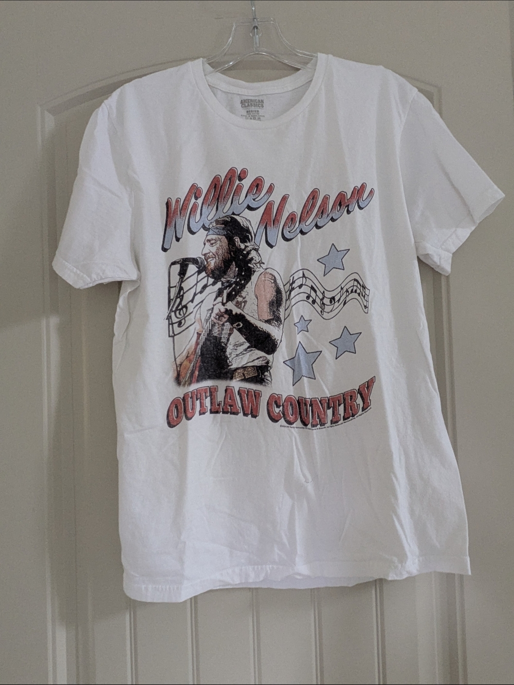 Willie Nelson Outlaw Country Graphic Tee - White